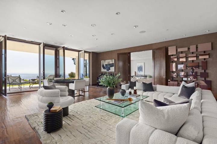 Villa pour 16 personnes, avec jacuzzi ainsi que piscine et jardin, animaux acceptés à Los Angeles - 3