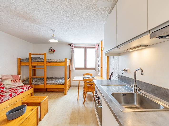 Gîte pour 4 personnes, avec balcon à Montgellafrey