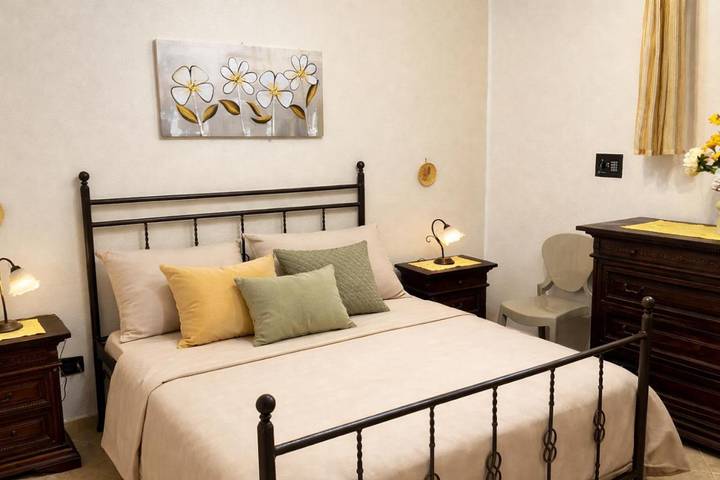 Location de vacances pour 5 personnes, avec vue à Santa Flavia - 2