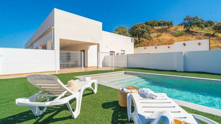 Casa rural para 8 personas, con piscina y balcón/terraza en Olvera - 2