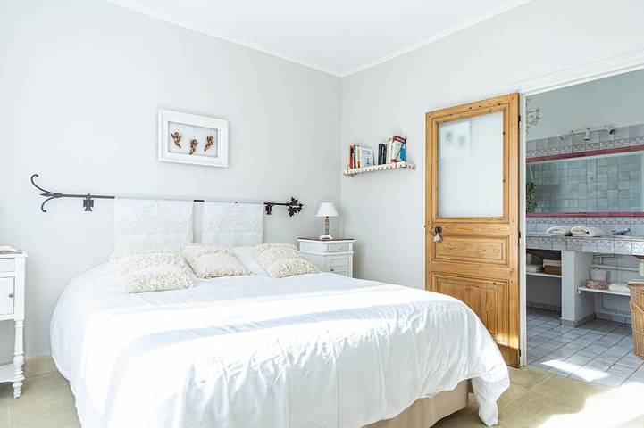 Stunning property between Alpilles and Luberon in Cavaillon, Parque natural regional del Luberon