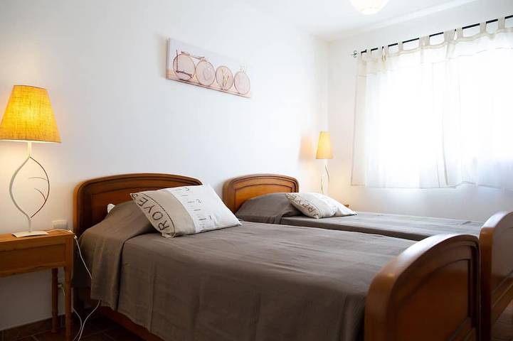 Location de vacances pour 12 personnes, avec jardin et terrasse à Murviel-lès-Béziers - 3