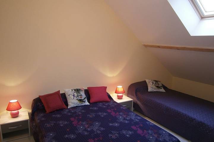 Gîte pour 5 personnes, avec jardin à Sennecey-le-Grand - 2