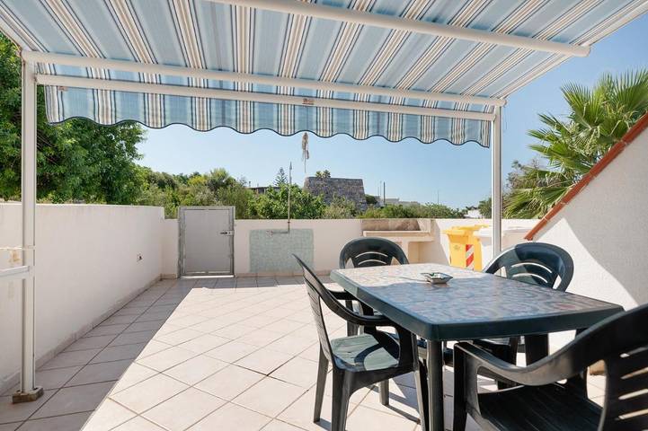 Ferienhaus für 2 Personen, mit Terrasse und Ausblick in Torre Vado - 4