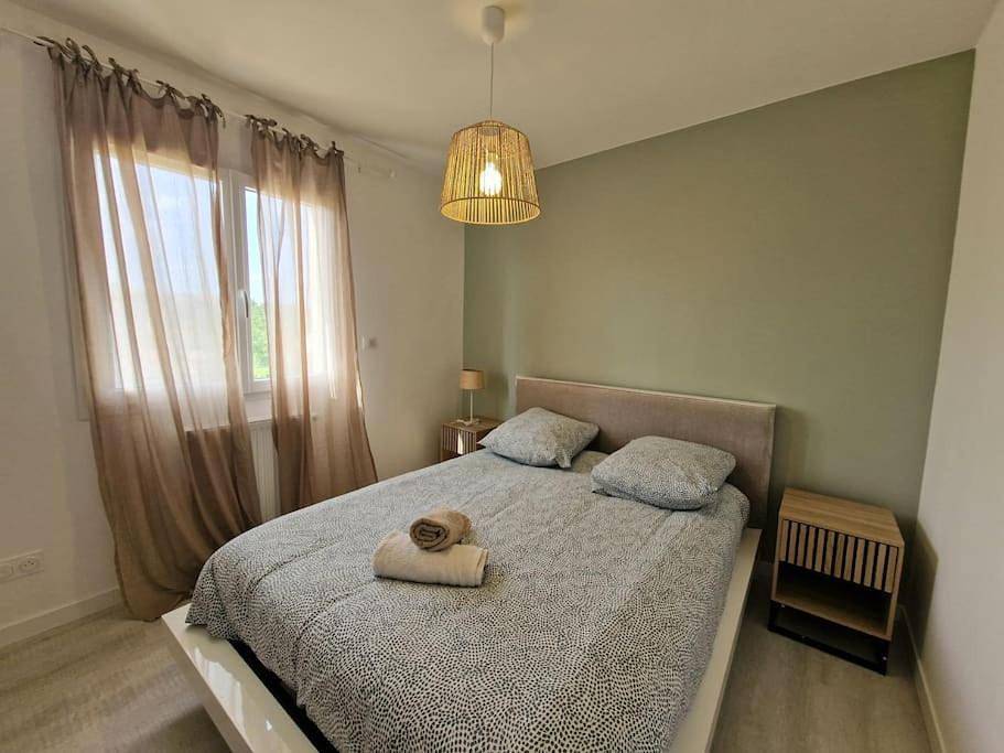 Appartement entier, Le Lisbonne #Climatisation#Terrasse#Parking in Aubière, Parc naturel régional des Volcans d'Auvergne