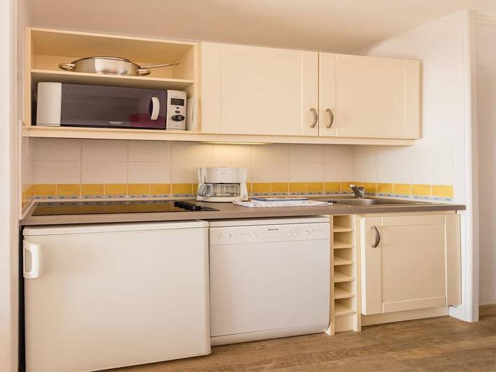 Pierre & Vacances Résidence L'Ange Gardien - Studio 4 personnes - Studio - 1 alcôve - Terrasse ou balcon - climatisé in Villefranche-sur-Mer, Côte méditerranéenne (France)