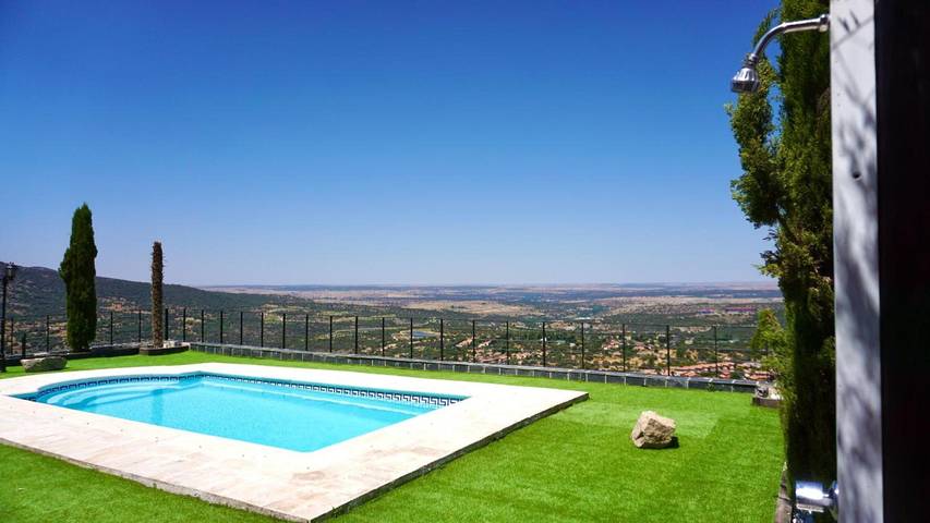Chalet para 8 personas, con Jacuzzi además de Jardín y Vistas al lago en Sierra de Guadarrama - 4