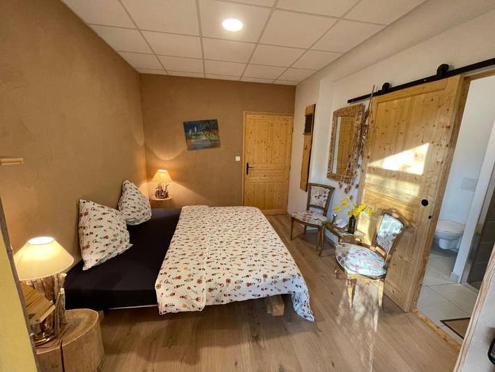 Chambre d’hôte pour 2 personnes, avec Terrasse et Jardin