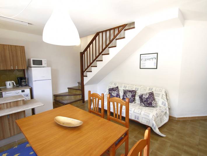 Ferienhaus für 6 Personen, mit Terrasse und Pool sowie Garten, mit Haustier in Katalonien - 4