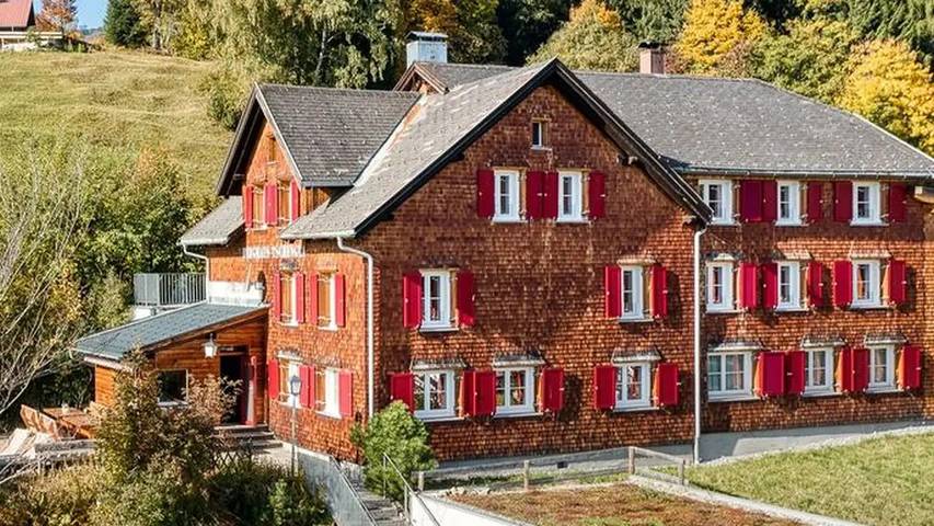 Ferienhaus für 18 Personen, mit Garten