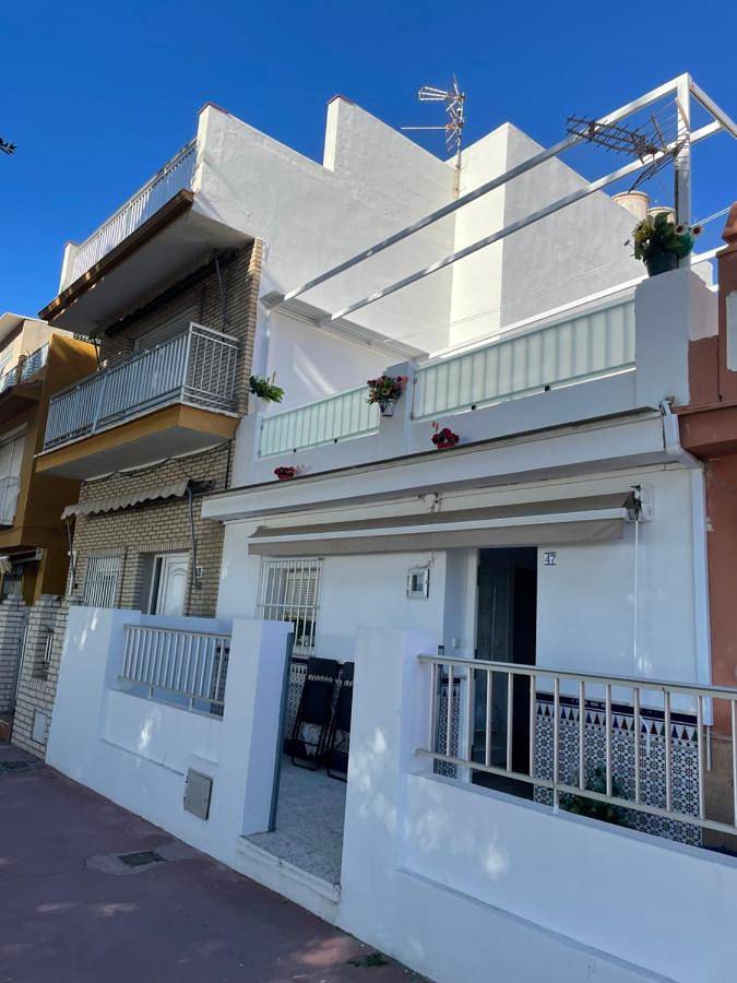 Apartamento para 2 personas, con vistas y terraza en El Palo (Málaga)