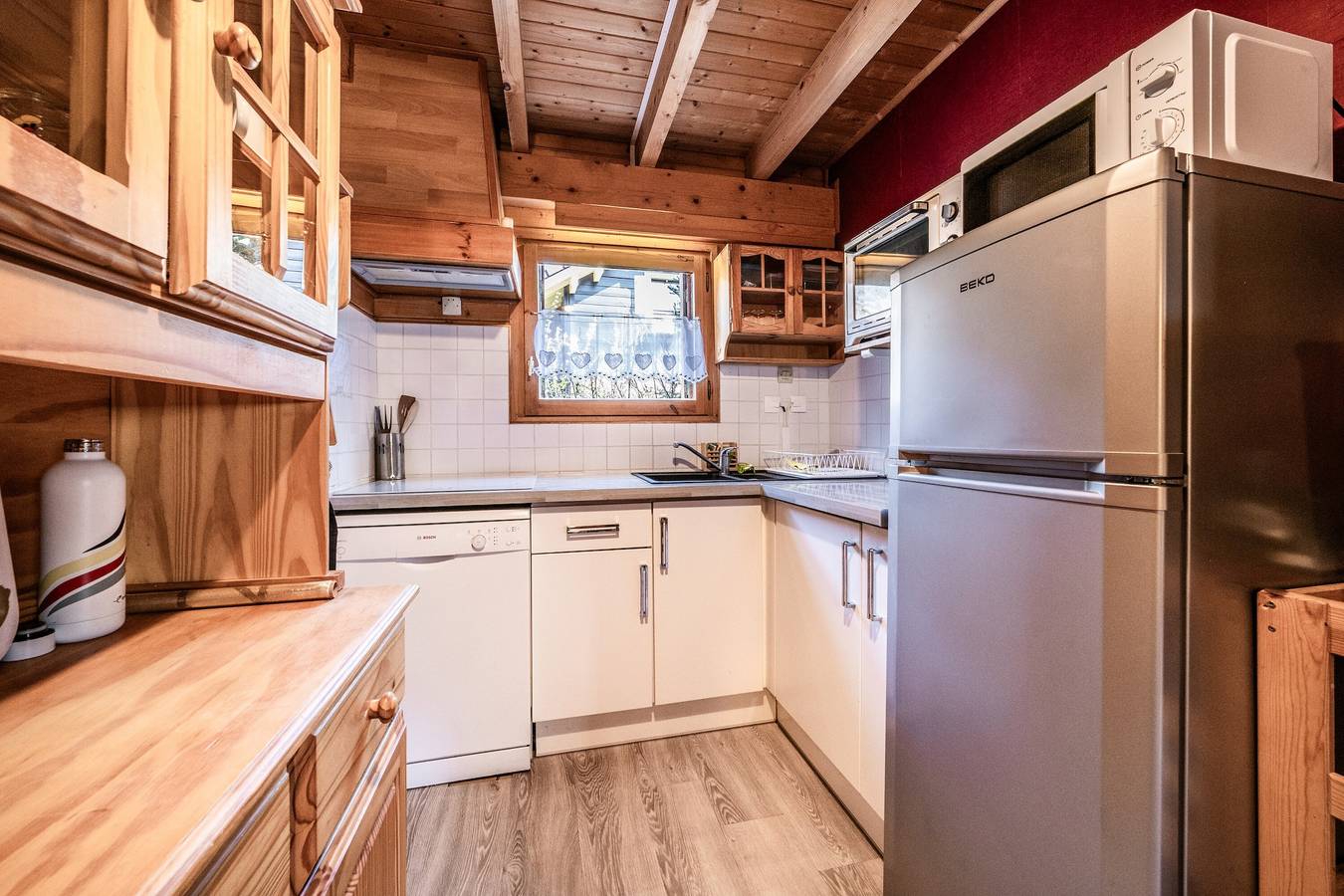 Chalet „6p Classique – Les Gentianes“ mit Bergblick, privater Terrasse und Wlan in Verchaix, Region Bonneville