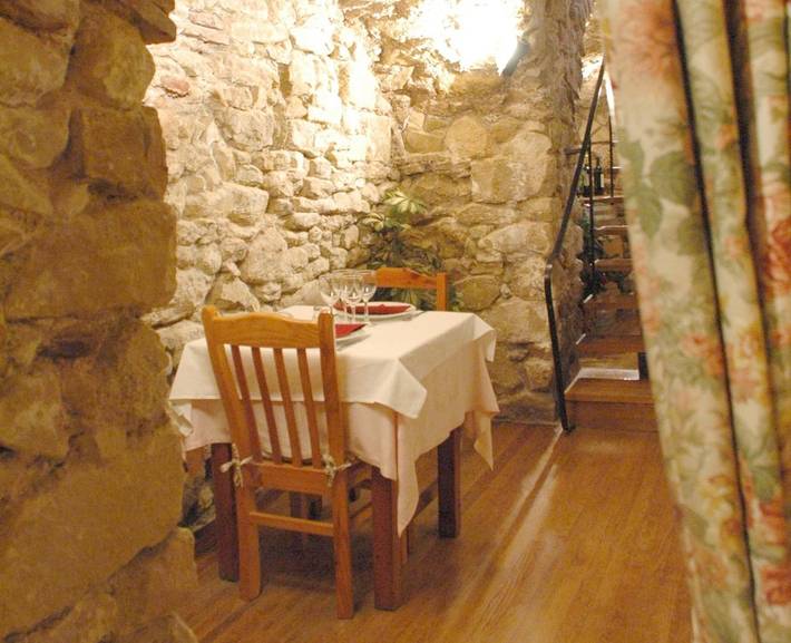 Hôtel pour 2 personnes, avec balcon à Benabarre - 4