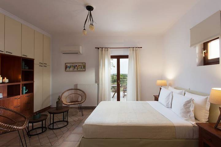 Villa de lujo con piscina privada, pista de tenis y viñedos | Villa Anastasia in Zante