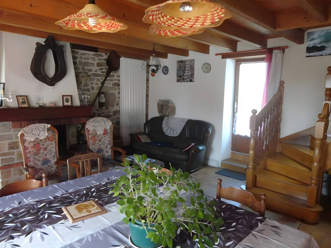 Casa Vacacional 'Gite Renouard' con Jardín Privado, Wi-Fi y Aire Acondicionado in Saint-Cast-le-Guildo, Región de Dinan