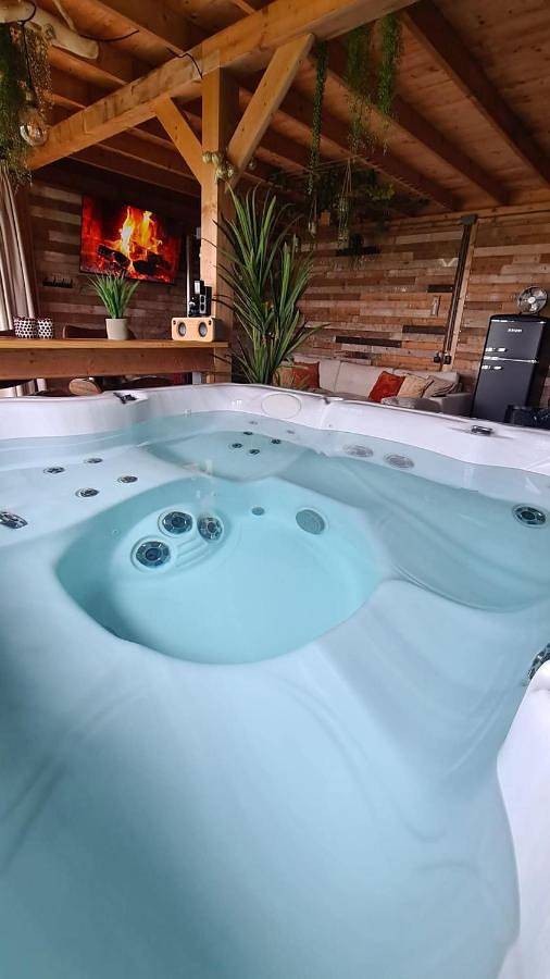 Gîte pour 2 personnes, avec piscine et jardin ainsi que jacuzzi et terrasse à Middelbourg - 2