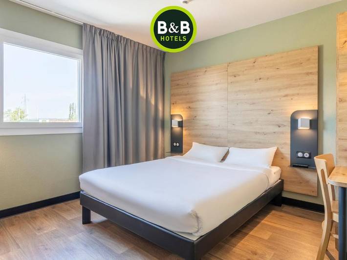 Hôtel pour 4 personnes, avec terrasse, animaux acceptés