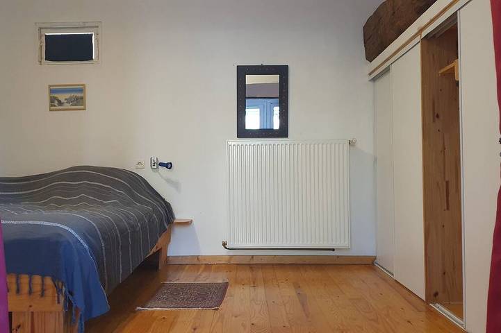 Gîte pour 4 personnes, avec jardin à Ver (homonymie) - 3