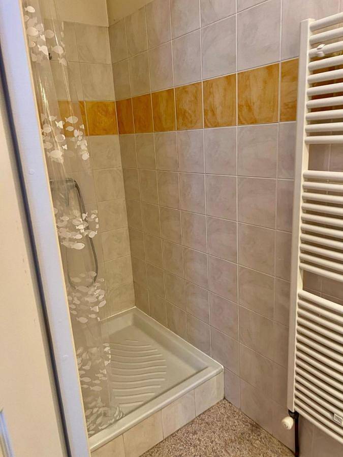 Location de vacances pour 8 personnes, avec terrasse à Clermont-Ferrand - 4