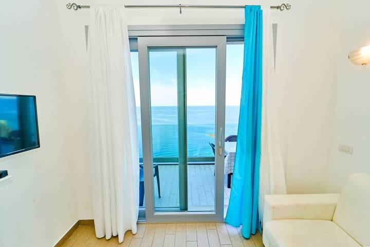 Ferienwohnung für 4 Personen, mit Pool und Balkon in Castelsardo - 3