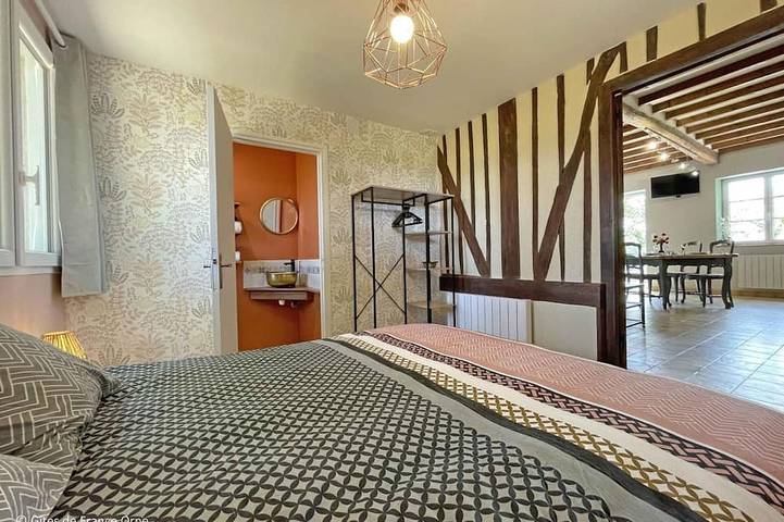 Gîte pour 4 personnes, avec jardin à Mantilly - 2