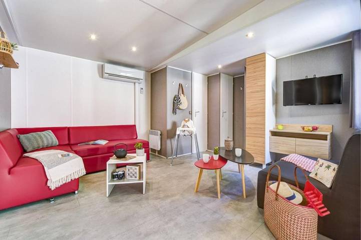 Location de vacances pour 10 personnes, avec jardin et piscine, animaux acceptés à Pierrefitte-sur-Sauldre - 3