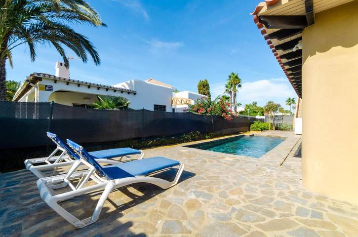 Casa rural para 8 personas, con piscina y jardín en Vera - 3