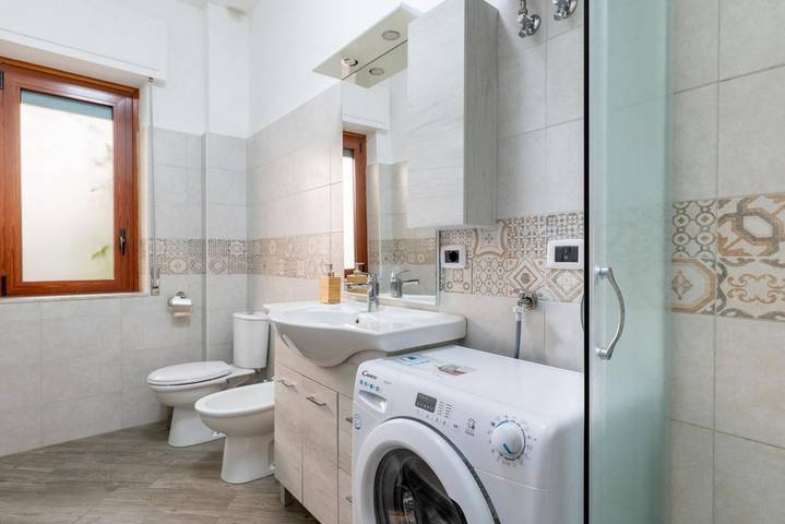 Appartamento intero, Guesthost - Lemon Tree Apartments Casa Blu in Giardini-Naxos, Provincia di Messina