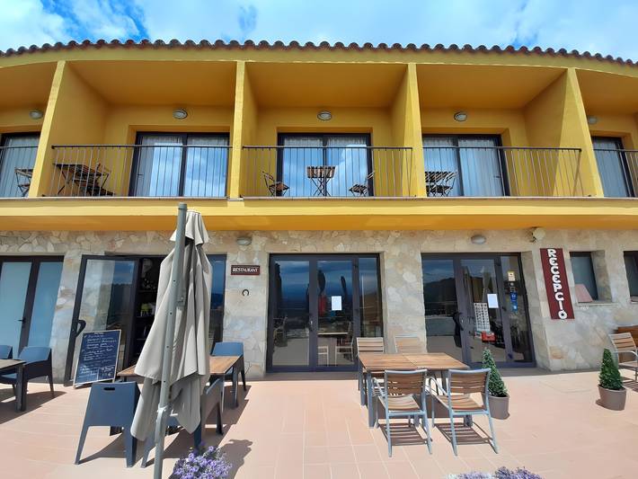 Room 'Habitació Teix' with Sea View, Balcony and Wi-Fi in Mont-ral, Alt Camp
