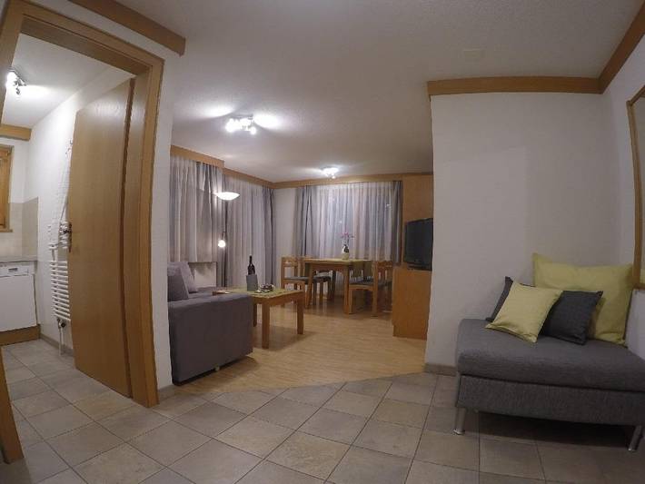 Hütte für 3 Personen, mit Balkon, kinderfreundlich in Saas-Fee - 4