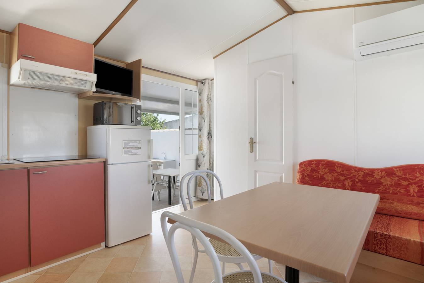 Maison de vacances 'Coral' avec piscine privée, Wi-Fi et climatisation in Conil de la Frontera, Costa de la Luz