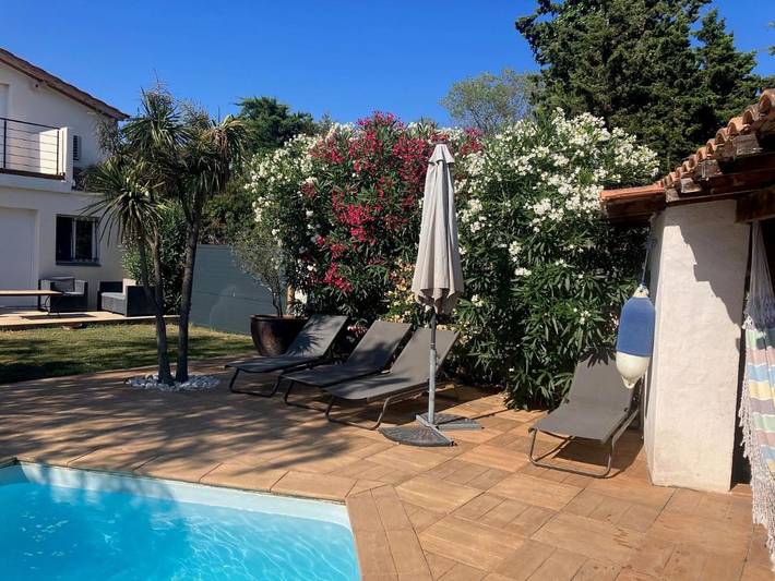 Villa pour 8 personnes, avec jardin ainsi que piscine et vue, animaux acceptés - 1