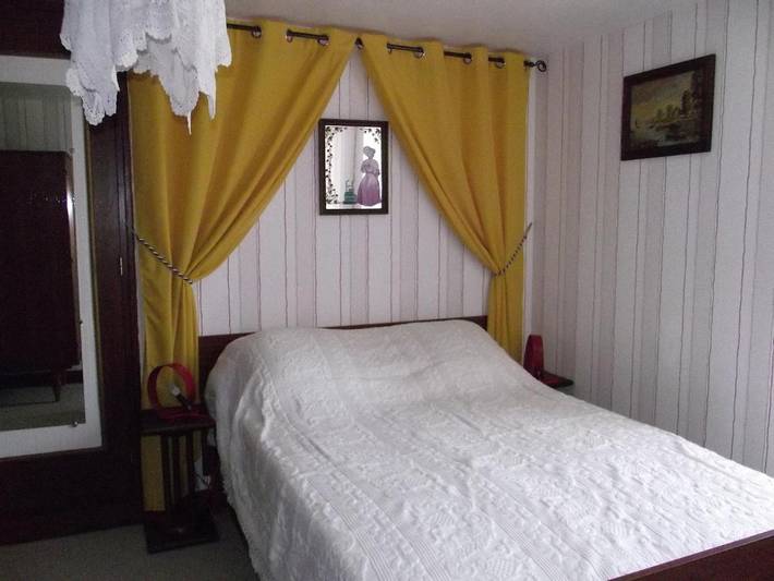 Location de vacances pour 5 personnes, avec terrasse, animaux acceptés à Ribérac - 3