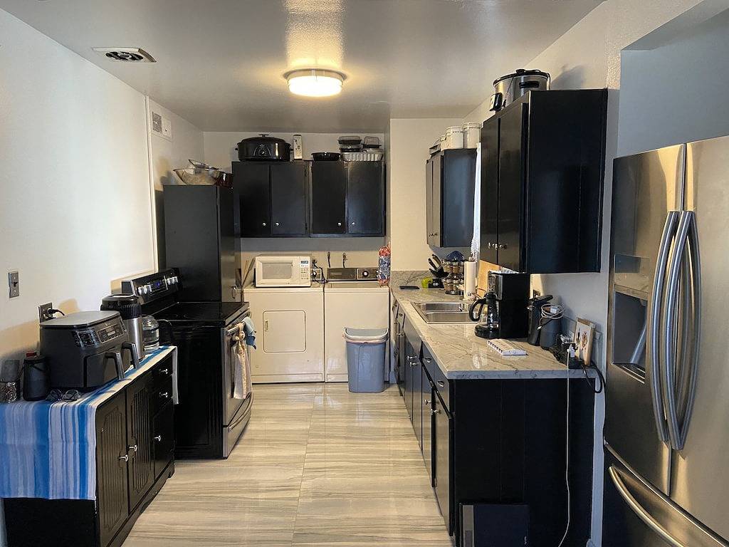 2 Bedroom Home 20 Minutes From Everything! in North Las Vegas, Nevada