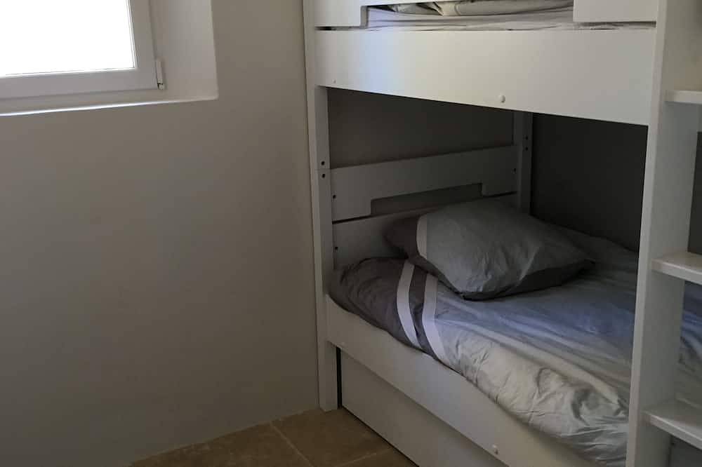 Casa provenzal con piscina para 4 personas, a 2 pasos de Saint-Rémy-de-Provence in Eyragues, Region de Arles