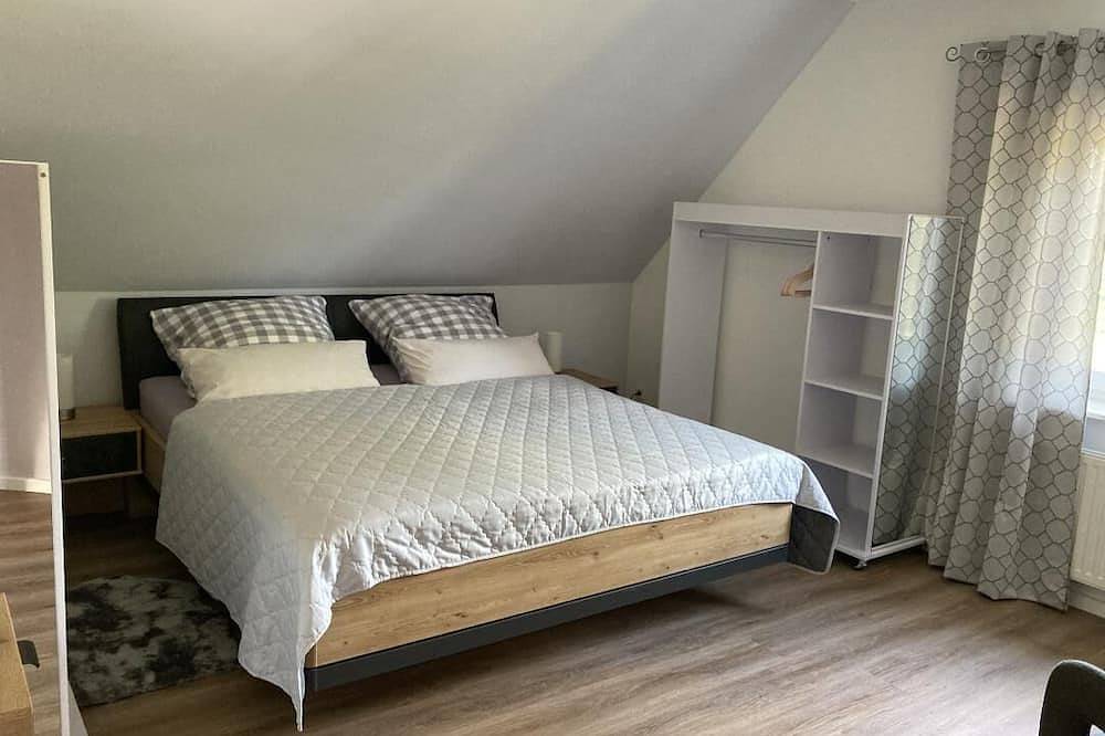 Ganze Wohnung, Neu Ferienwohnung Hofmann in Husum, Nordfriesland