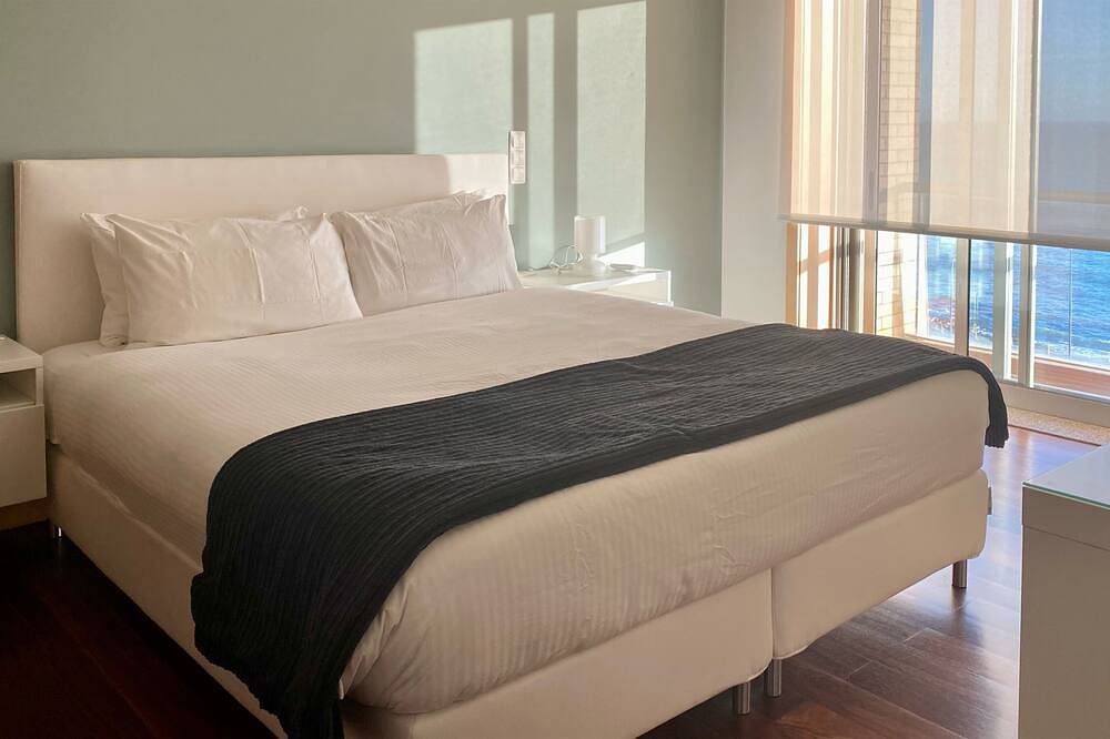 Ganze Wohnung, Luxury Apartment on Lavadores Beach in Canidelo, Porto Distrikt