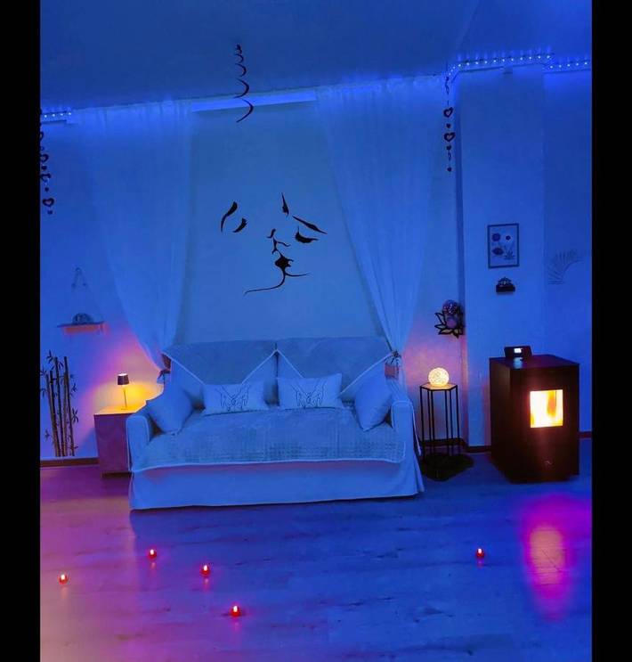 Gîte pour 2 personnes, avec sauna ainsi que terrasse et jacuzzi à La Louvière - 3