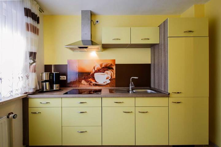 Ferienhaus für 7 Personen, mit Terrasse und Ausblick in Schiefergebirge - 4