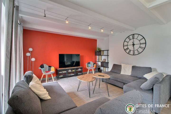 Casa de huéspedes para 6 personas, con terraza y jardín - 1