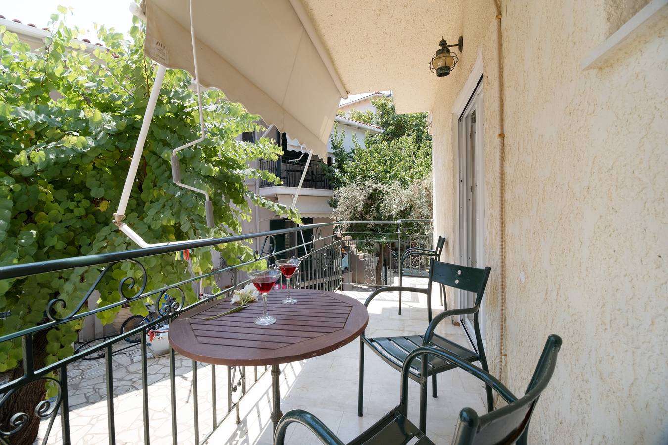 M1 Room with Wi-Fi and Air Conditioning in Nikiana, Alexandros