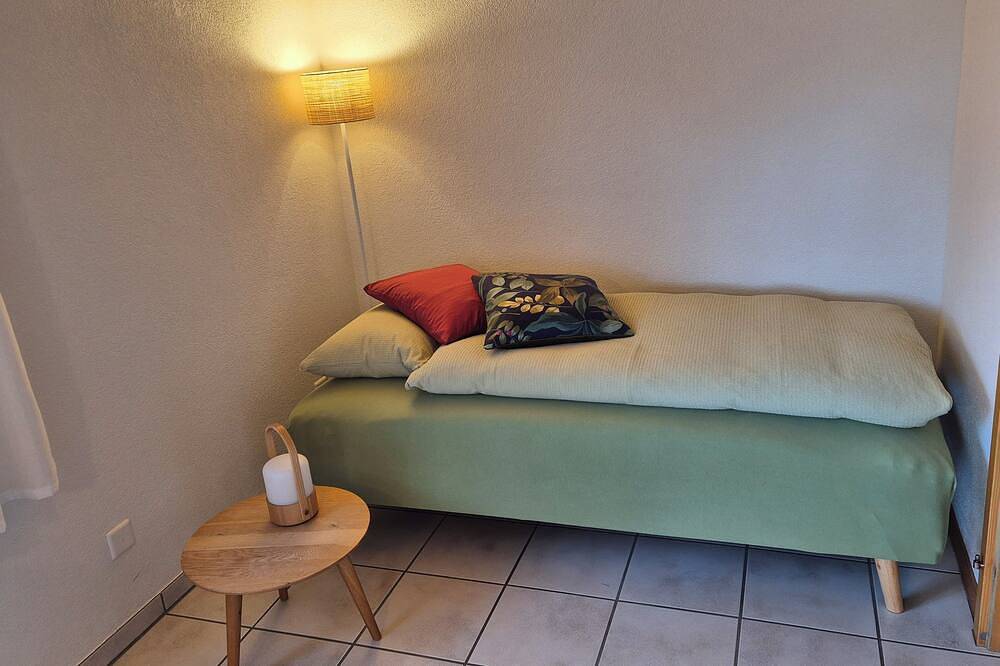 Ganze Wohnung, Gemütliche Ferienwohnung – Natur & Erholung in Aeschi bei Spiez, Thunersee