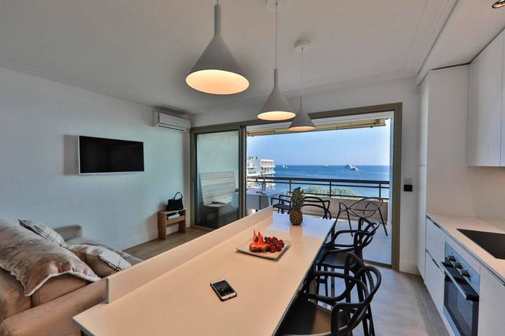 Vakantiewoning voor 2 personen, met balkon en uitzicht in Juan-les-Pins