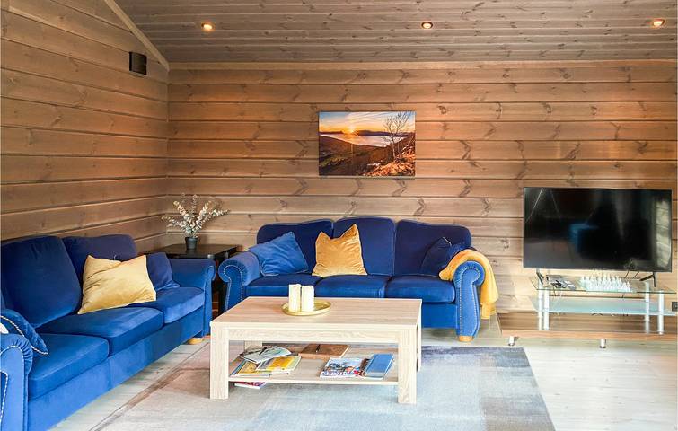 Ferienhaus für 8 Personen mit Ausblick in Stryn