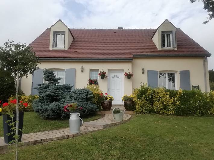 Chambre d’hôte pour 2 personnes, avec jardin dans Eure-et-Loir