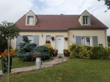 Chambre d’hôte pour 2 personnes, avec jardin dans Eure-et-Loir