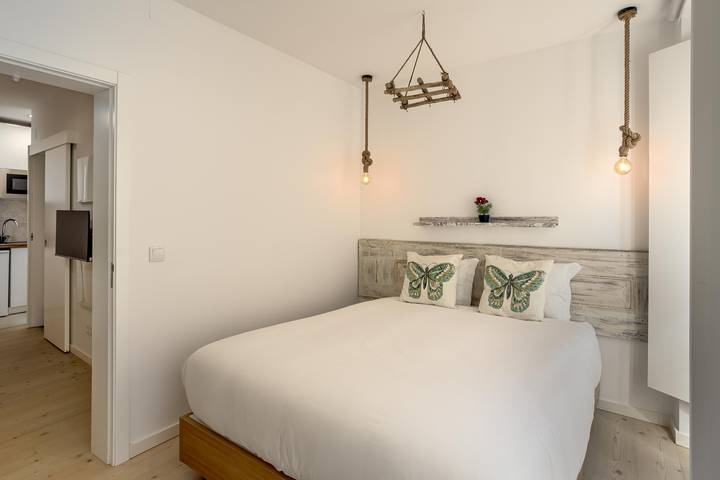 Ganze Wohnung, Downtown Modern Apartments With Balcony in Santa Maria Maior, Costa de Lisboa