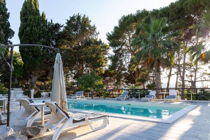Ferienwohnung für 3 Personen, mit Pool