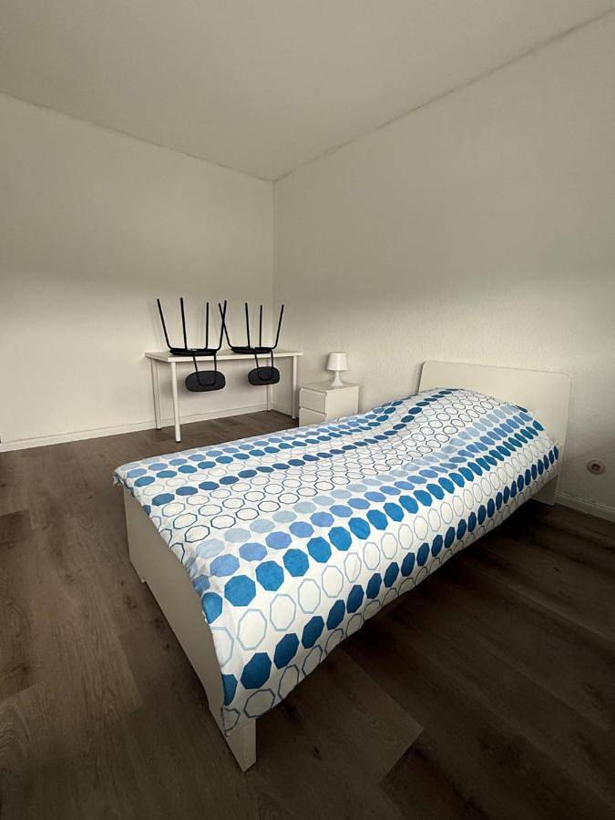 Ferienwohnung für 7 Personen, mit Balkon und Ausblick in Hemsbach