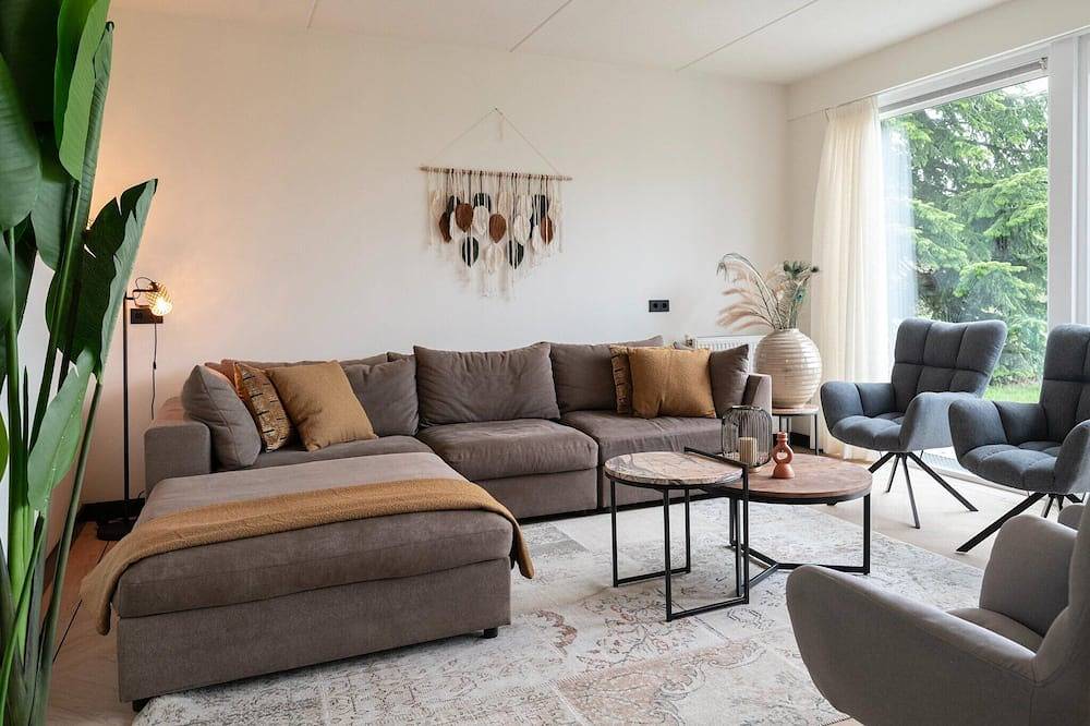 Villa in Friesland am Slotermeer in Ijsselmeer